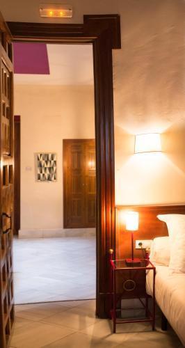 Hotel Nuea Giralda 2*