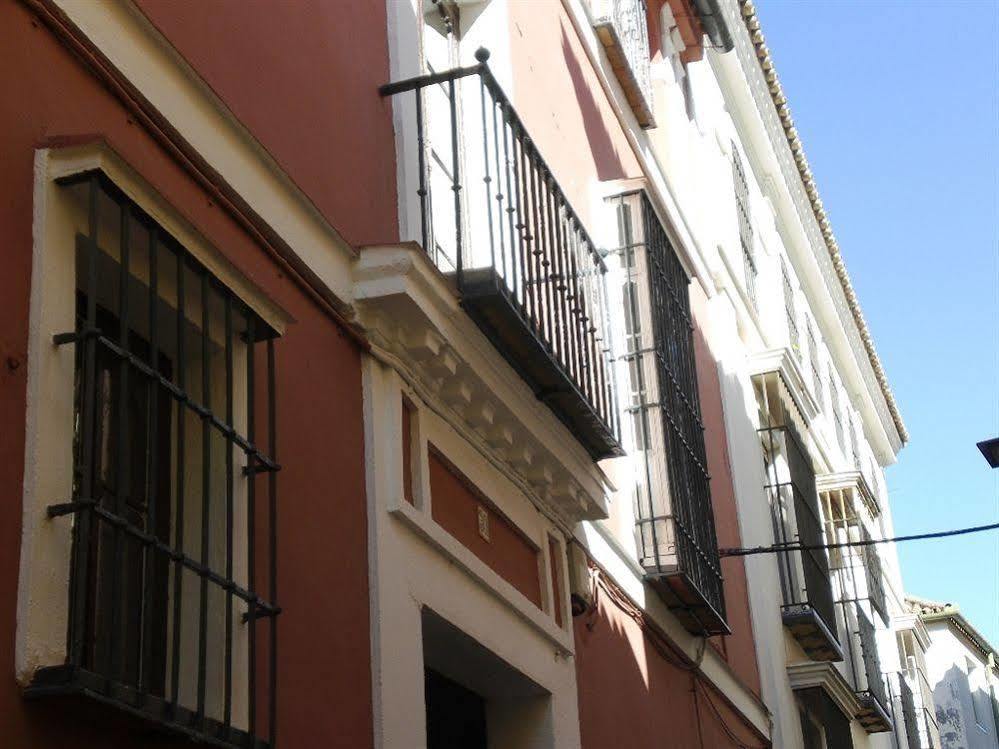 Nuea Giralda 2*