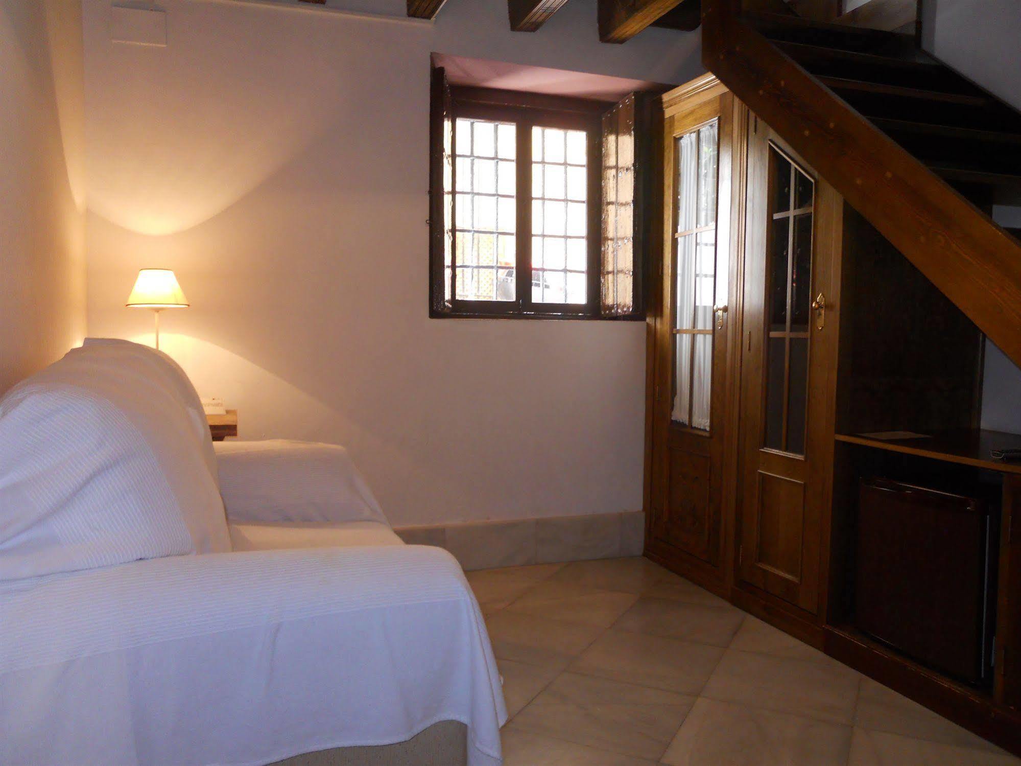 Nuea Giralda Hotel Sevilla